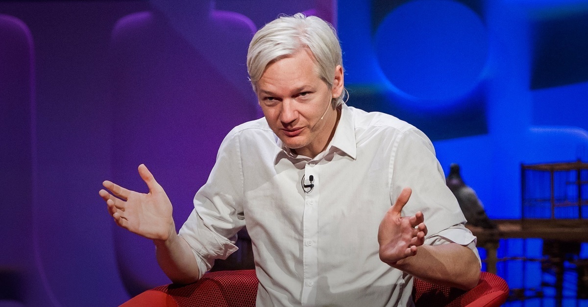 5 Reasons The WikiLeaks Guy Is Losing His Mind | Cracked.com