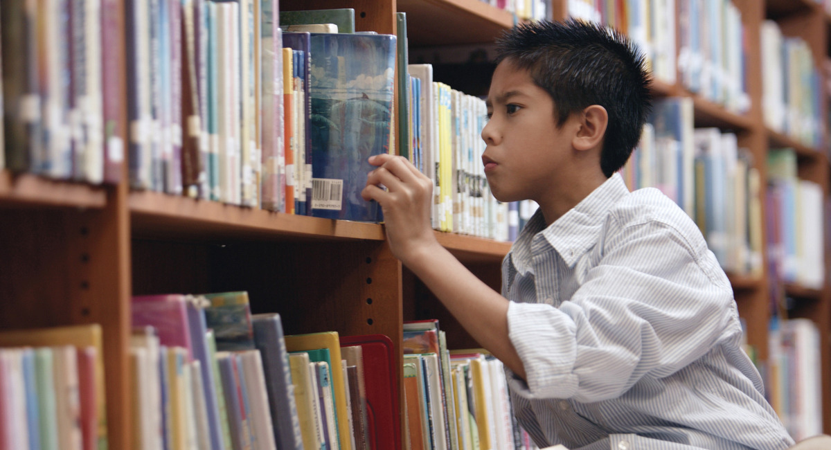 Promoting reading habits essay