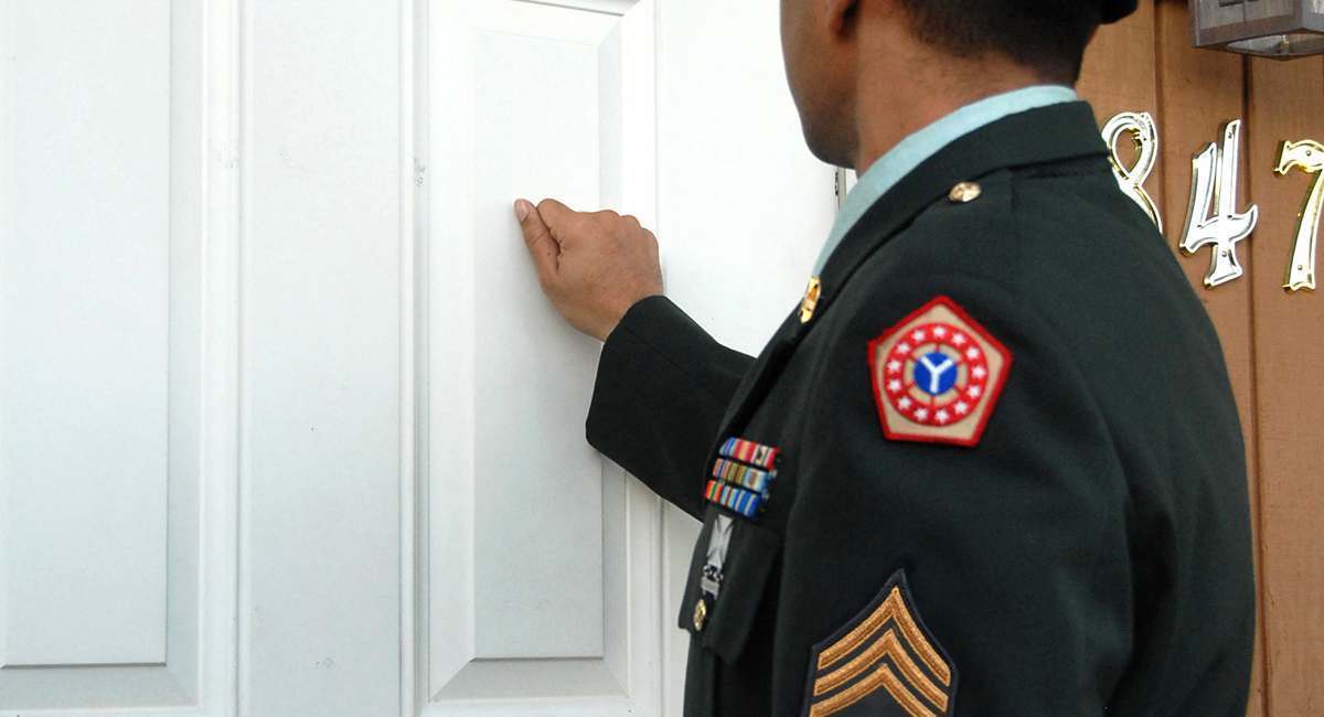 5 Things You See Notifying The Families Of Dead Soldiers