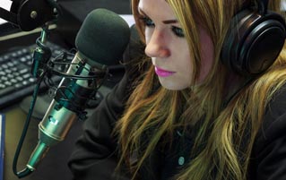 5 Sad Realities Of Working In The Dying Radio Business