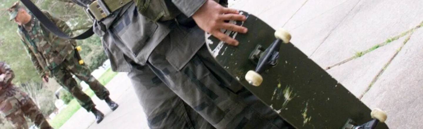 In The '90s, The Military Tried Giving Soldiers Skateboards