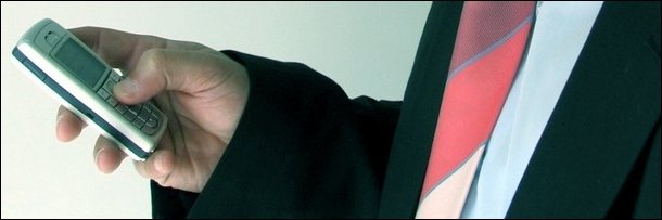 The 10 Most Obnoxious Cell Phone Callers