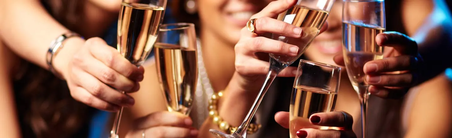 5 Things Everyone Is Guilty Of When Hosting New Year’s Eve