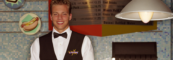 S40 13.25 Ceal Driaks 145 11100 Misate Mal 15 Gee 75 175 Dasesi Bottlet Water tii 