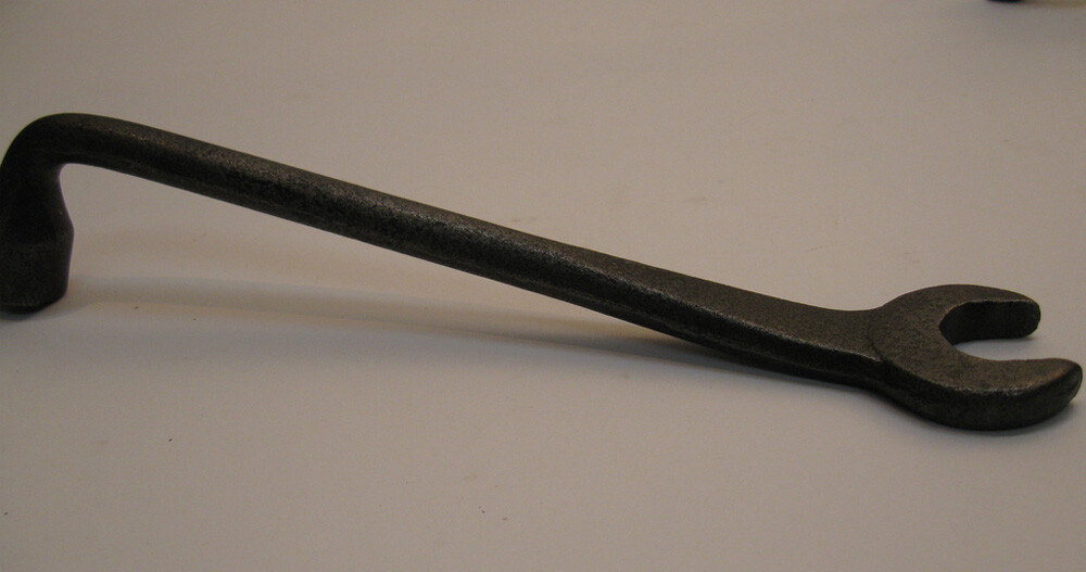 tire iron