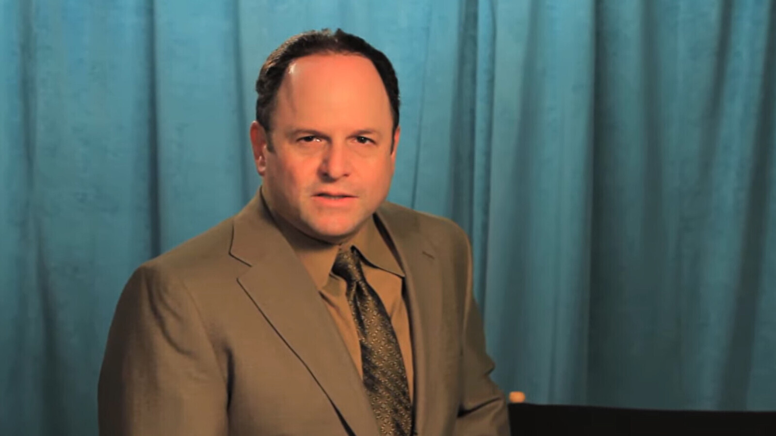 Jason Alexander Apologizes To Courtney Stodden For His Creepy Funny Or Die ...