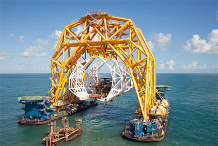 5 Insanely Huge Things You Won't Believe Aren't Photoshopped