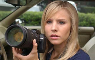 Veronica Mars Was Way Ahead of its Time (Yet Crazy Dated)