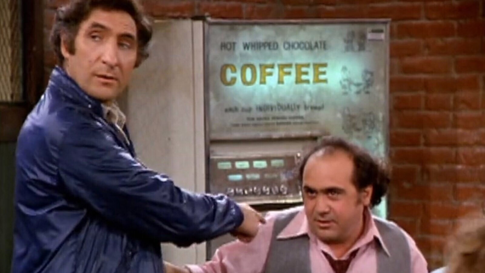 Five Famous Sitcoms That Never Got a Proper Finale
