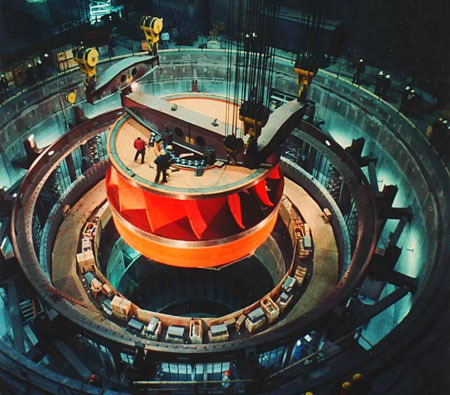 5 Insanely Huge Things You Won't Believe Aren't Photoshopped