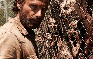 4 Reasons 'The Walking Dead' Hates Humans More Than Zombies