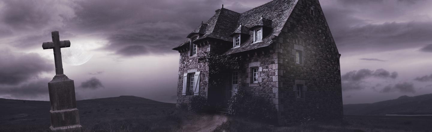4 Lessons You Learn While Trapped In A Haunted House (For Work)