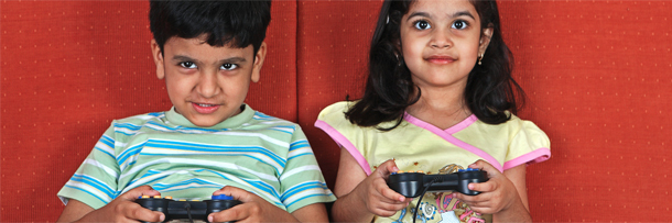 4 Ways Gamers Still Suck at Dealing With Women