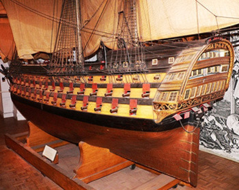 6 Real-World Death Stars (That Were Just As Easy To Destroy)