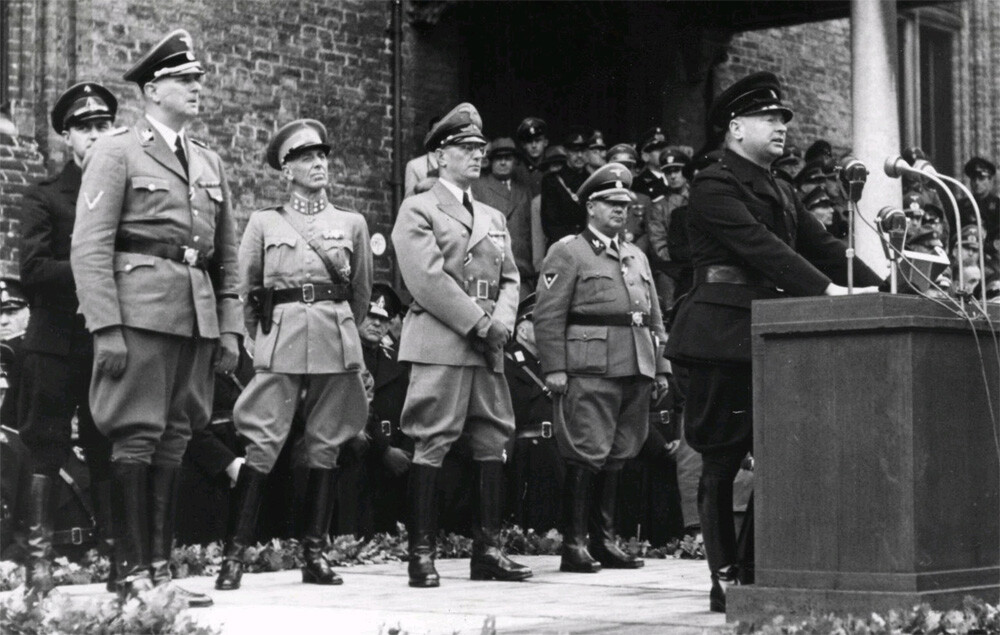 Anton Mussert, leader of the NSB, speaking at a rally in The Hague in 1941