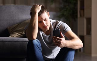 5 Ways Your Phone Is Secretly Destroying Your Life