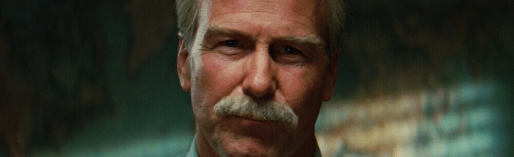 The Time William Hurt Stared Down A Real-Life Kidnapper