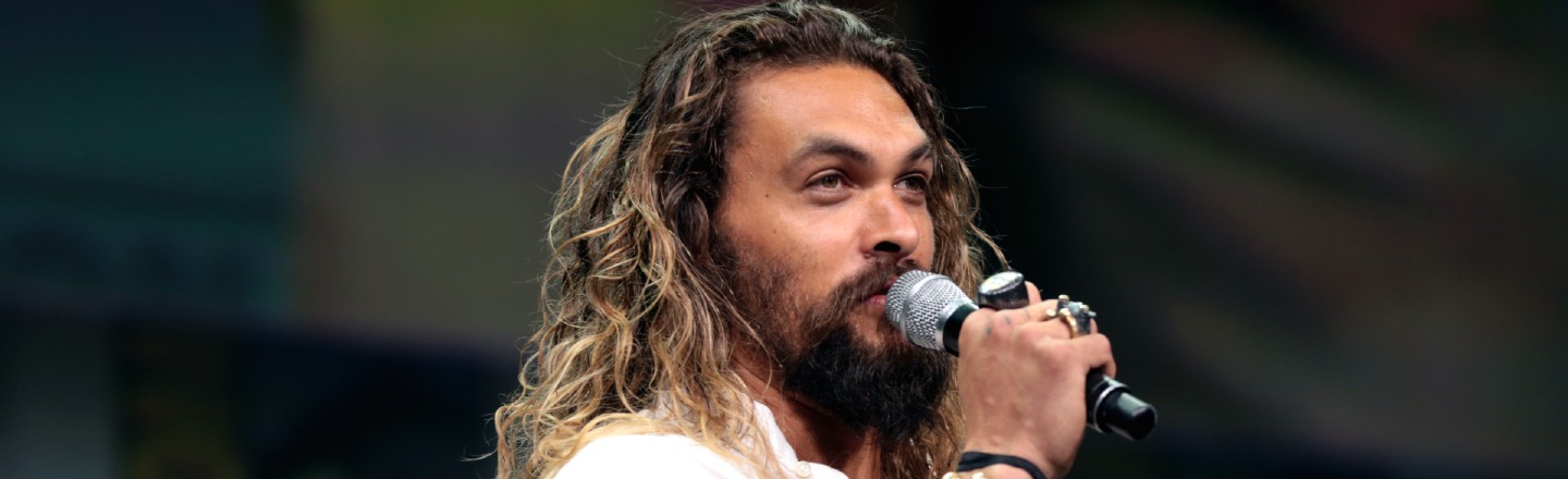 Get Ready To Be Horny For Jason Momoa As Frosty The Snowman