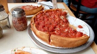 The New York Vs Chicago Pizza Debate - As Explained By A Chicagoan