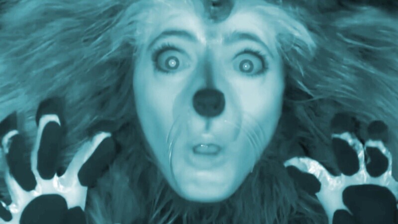 ‘SNL’ Lets Sarah Sherman Get Weird Again