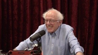 Bernie Sanders Roasts Joe Rogan for Siding With Government Censorship
