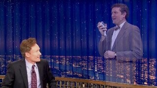 The Incredibly Offensive Ballad of Artie Kendall, the Ghost Crooner Who Haunted 30 Rock on ‘Late Night with Conan O’Brien’