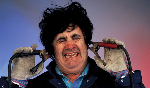 4 Dangerously Influential Dimwits