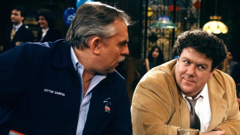 Comedian Rushing 15 TV Comedy Running Jokes For the Hall Of Fame | Cracked.com