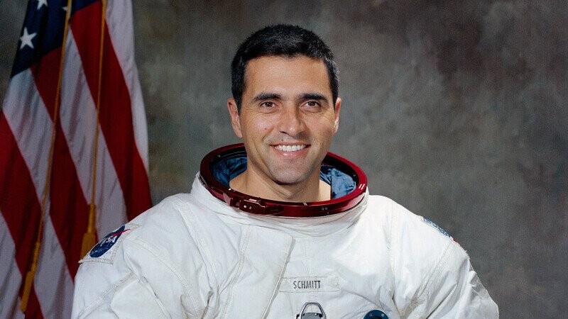 The Astronaut Who Was Allergic to the Moon