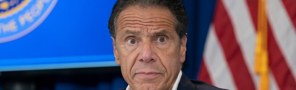 Soon-To-Be-Ex NY Lawmaker Andrew Cuomo, Reportedly Left His Dog Behind After Leaving Governor's Mansion