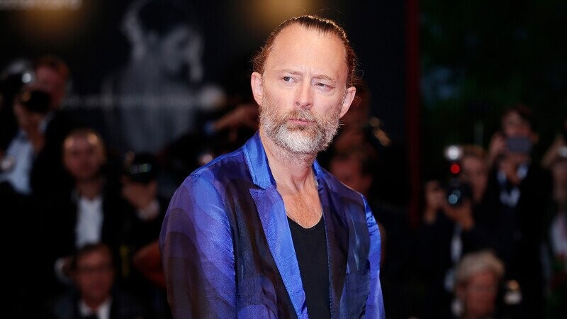 5 Celebrities That Sent Fans on Honest-to-God Treasure Hunts