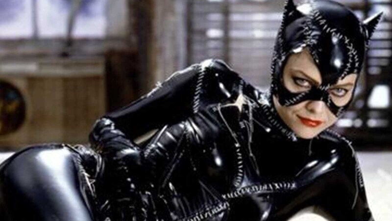 12 Actors Who Almost Choked to Death Inside Their Super Suit or Historically Accurate Petticoat