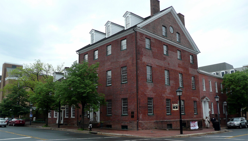 Gadsby's Tavern from the street
