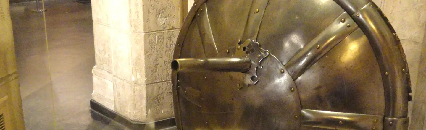 The 16th Century Shieldgun Looked Awesome, Was Terrible