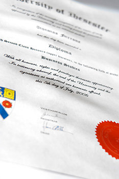 91 Et Mena Elas Tlsa Mheare Oi RAsnEne at In enn iddtemee Mi tee whemvy. FAedgs ivis tehenet snnd 144 thh Cindaeee ny Fdy stor Mnl SMNMIMA