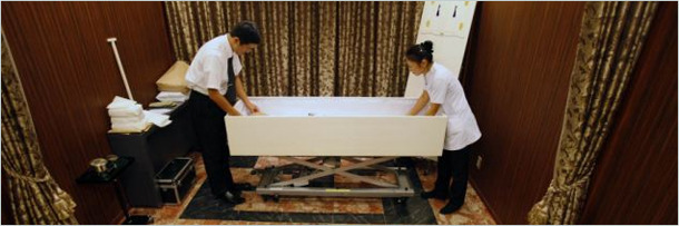 5 Insane Ways We've Disrespected The Dead