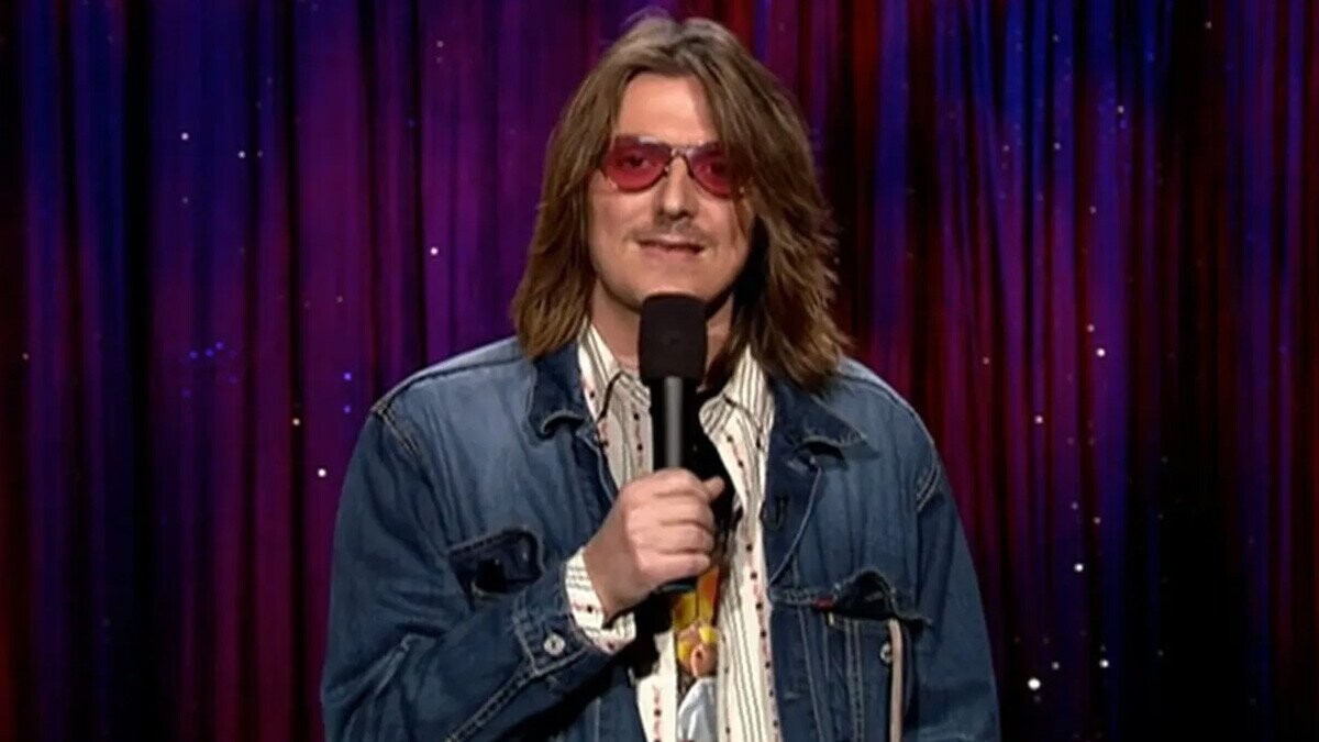 15 Mitch Hedberg Jokes For The Hall Of Fame