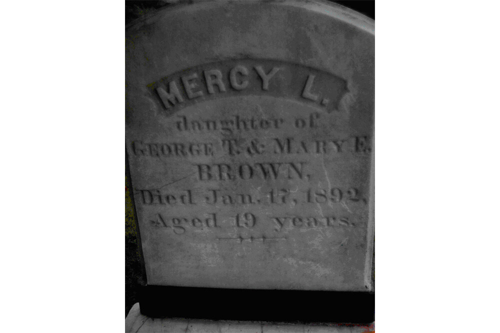 Mercy Brown's gravestone in the cemetery of the Baptist Church in Exeter