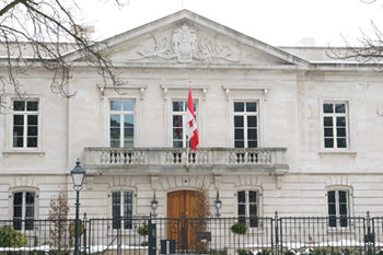 5 Terrifying Plots That Turned Into Goofy Disasters