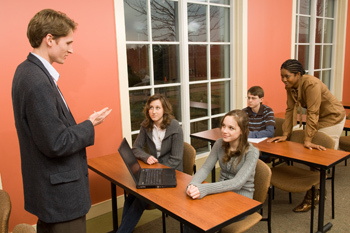 4 Unspoken Social Rules You Follow Without Thinking