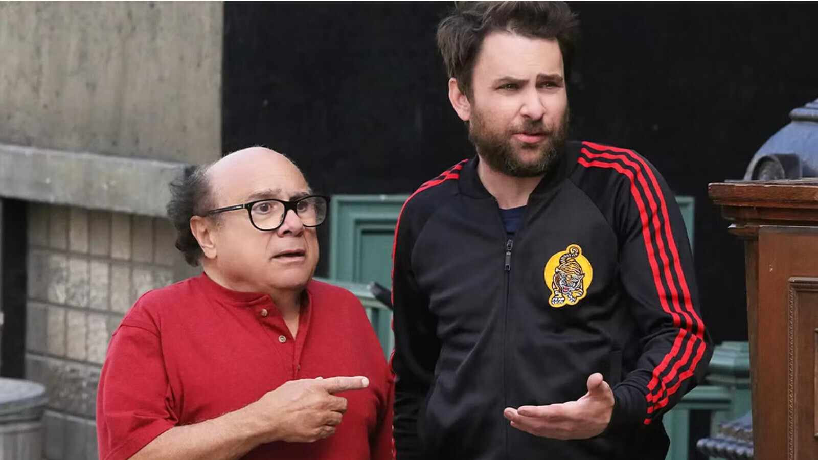 Charlie Day möchte, dass Danny DeVito ihm im „Super Mario“-Filmuniversum ...