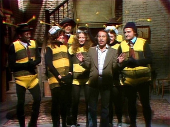 SNL Paul Simon bee costumes