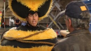 Jerry Seinfeld Believes That the Universe Is Telling Him to Make Another ‘Bee Movie’