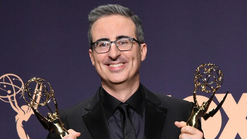 John Oliver Says He Couldn’t Host the Oscars Because He’d ‘Poison the Room’ with ‘Visible Contempt’