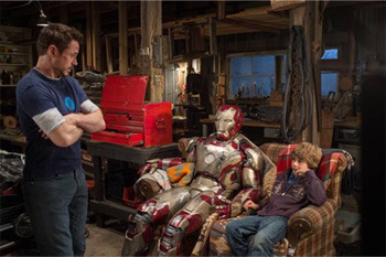 5 Reasons We Don't Want Superheroes To Wear Masks Anymore