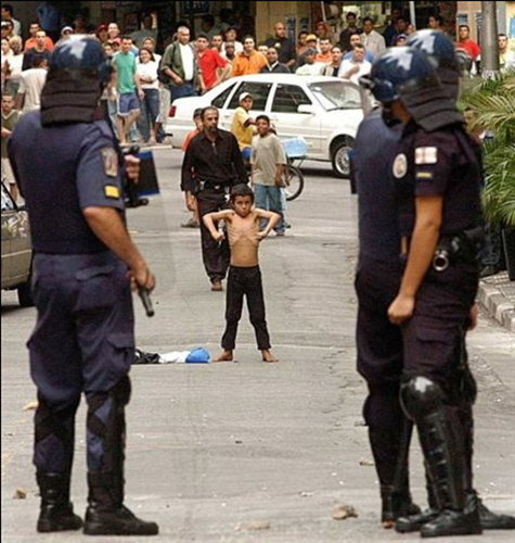 6 Images of Kids Too Insane to Be Real (That Totally Are)
