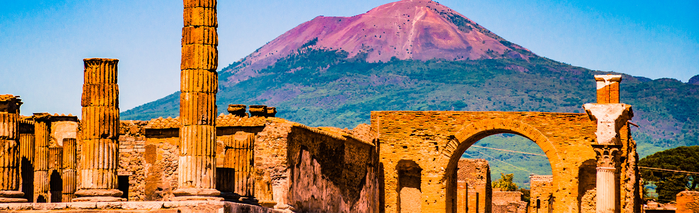 Woman Returns Stolen Items From Pompeii After 15 Years of Bad Luck