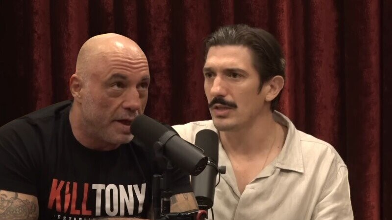 Joe Rogan and Andrew Schulz Commiserate on Hosting Trump on Their Podcasts