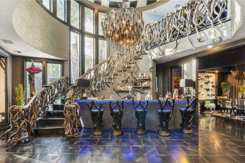 Dr. Phil's Mansion Is A Crime Against Eyesight