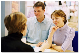 5 Ways the Modern World Makes You Extremely Easy to Stalk